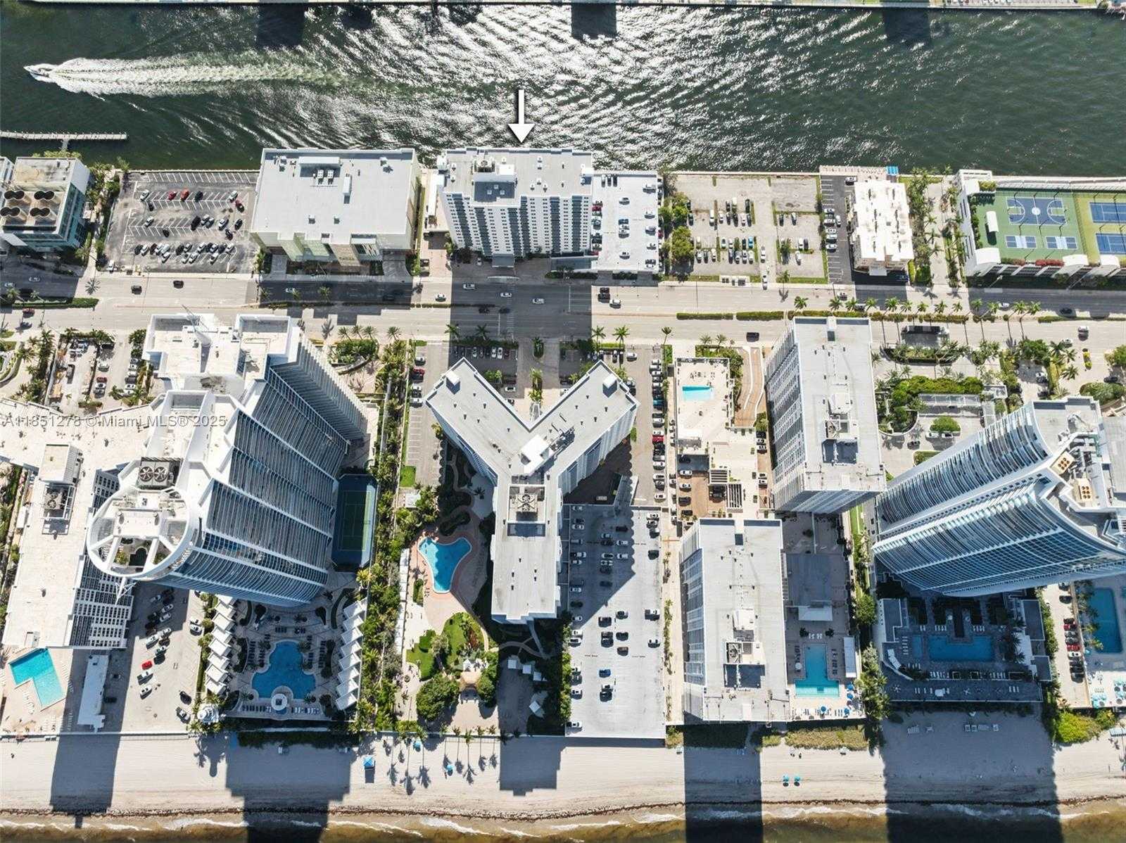 Small Image of 3000 SOUTH OCEAN DR #102, Hollywood Number 5