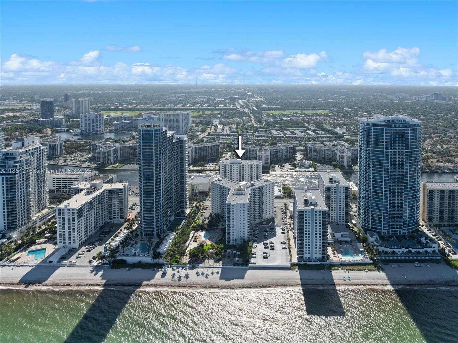 Small Image of 3000 SOUTH OCEAN DR #102, Hollywood Number 6