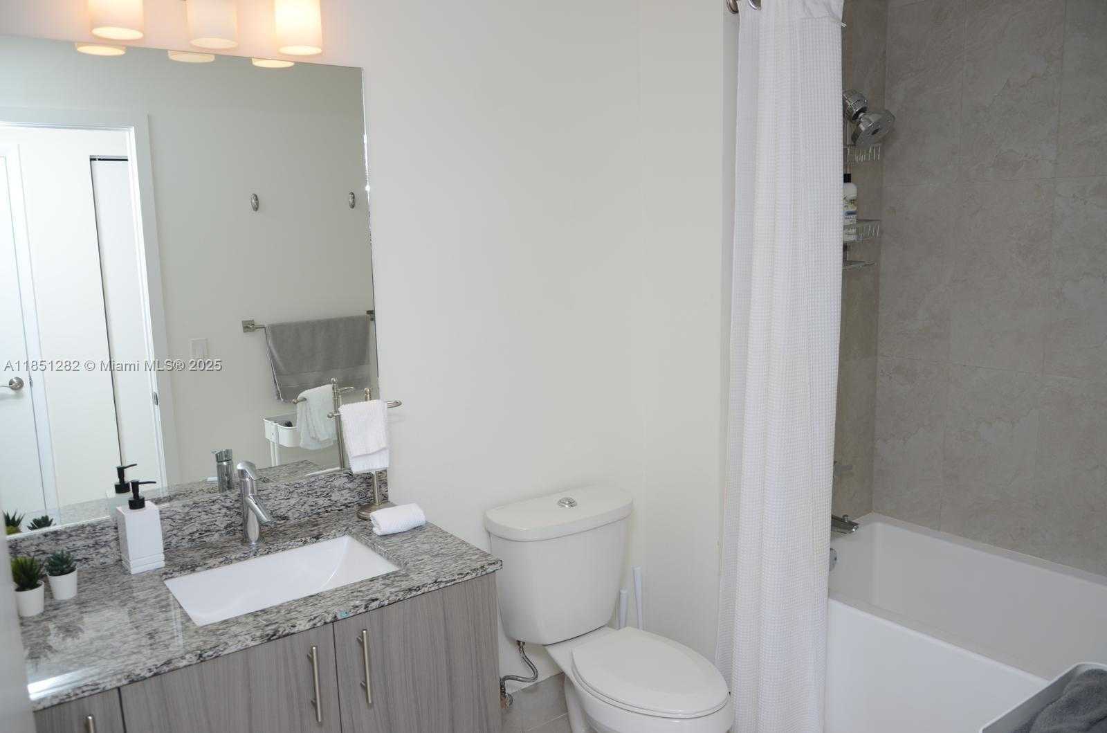 Small Image of 5350 NORTH WEST 84TH AVE #907, Doral Number 30