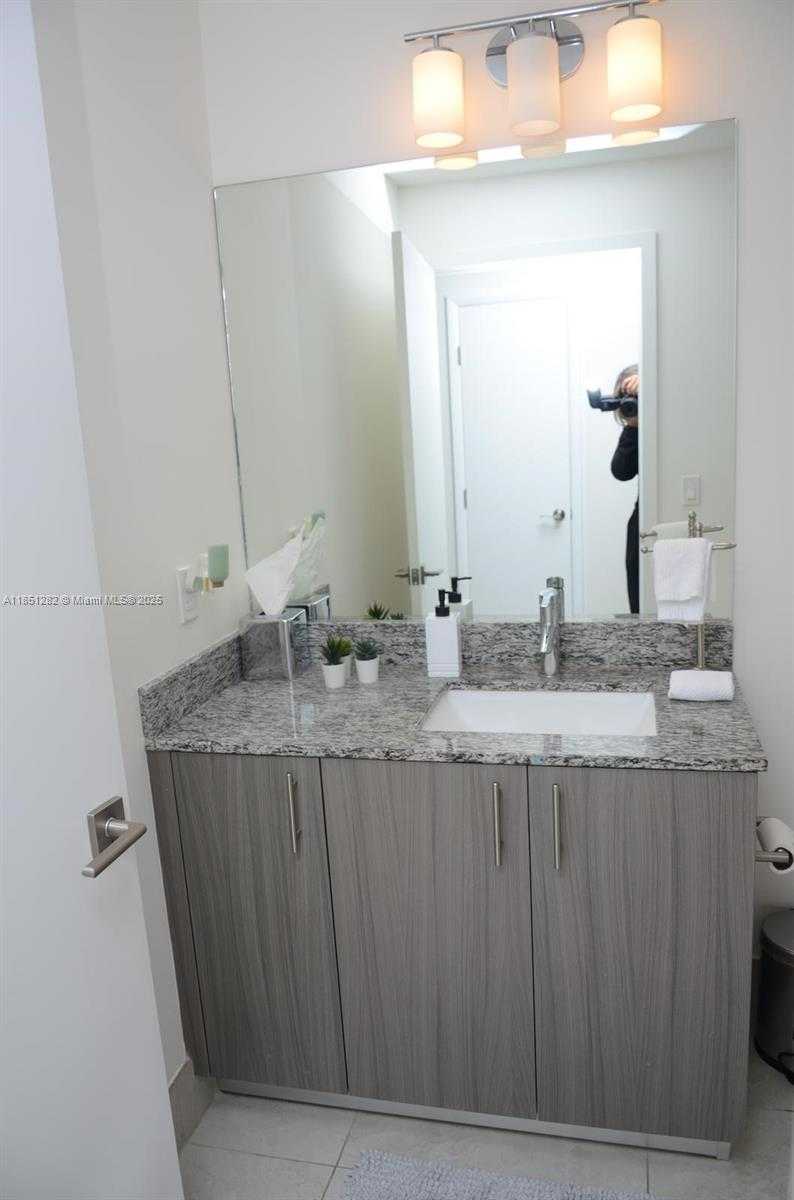 Small Image of 5350 NORTH WEST 84TH AVE #907, Doral Number 32