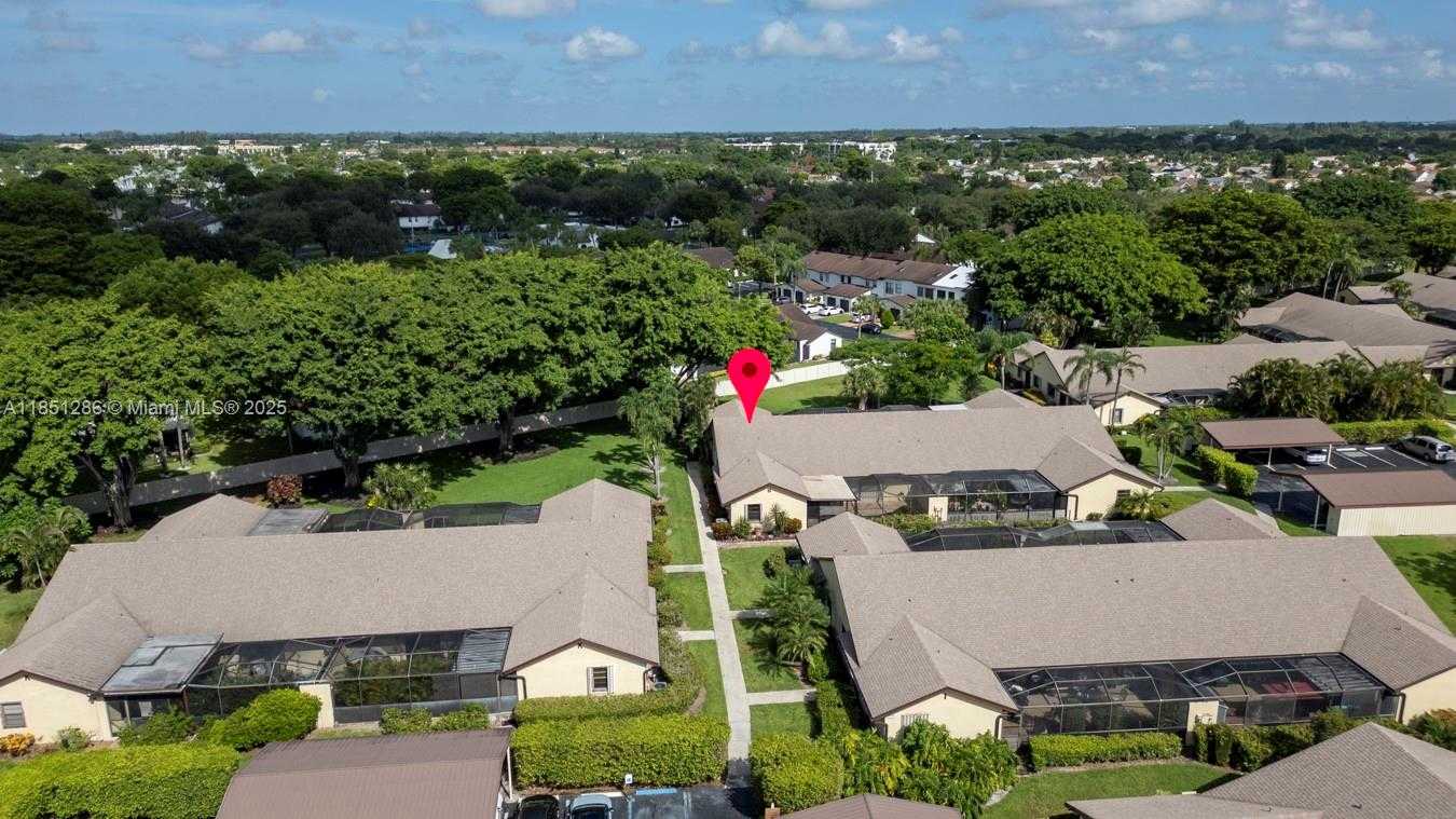 Small Image of 23393 BARLAKE DR, Boca Raton Number 39