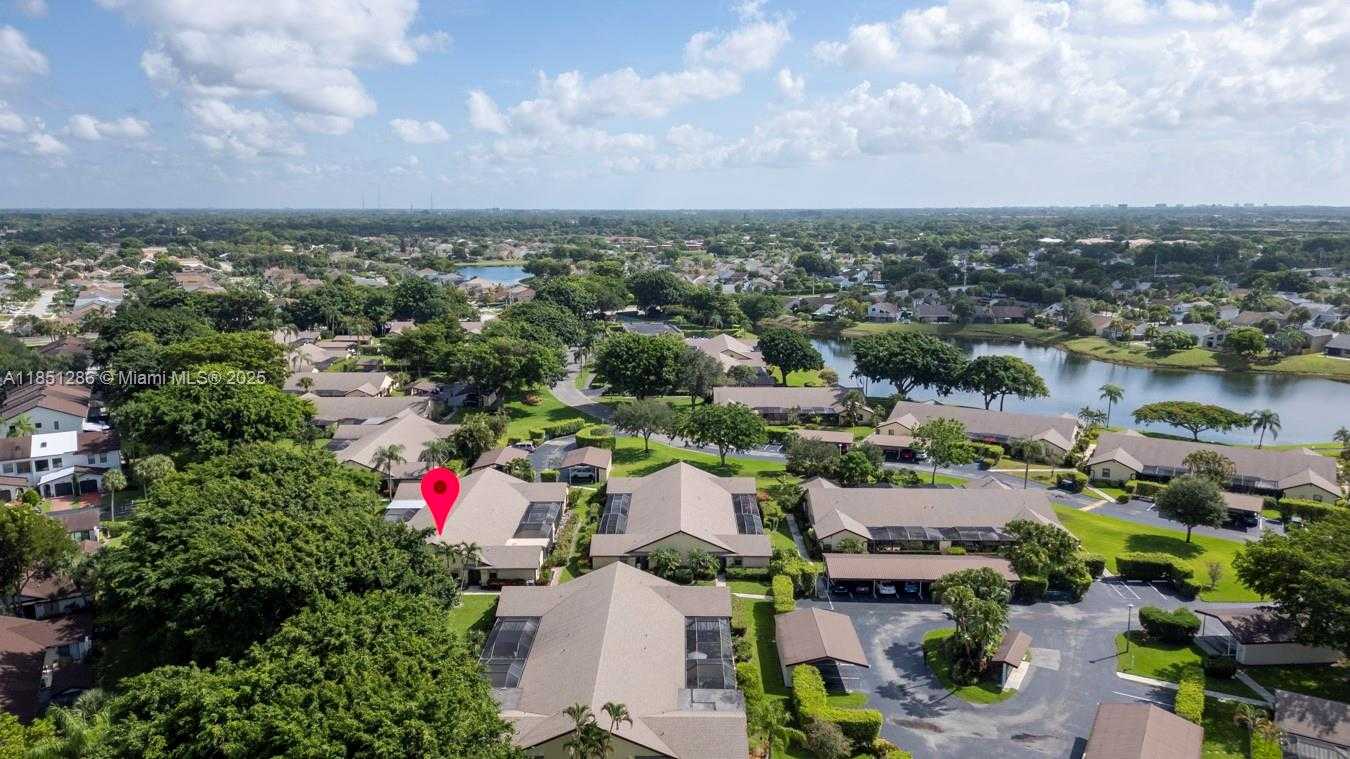 Small Image of 23393 BARLAKE DR, Boca Raton Number 42