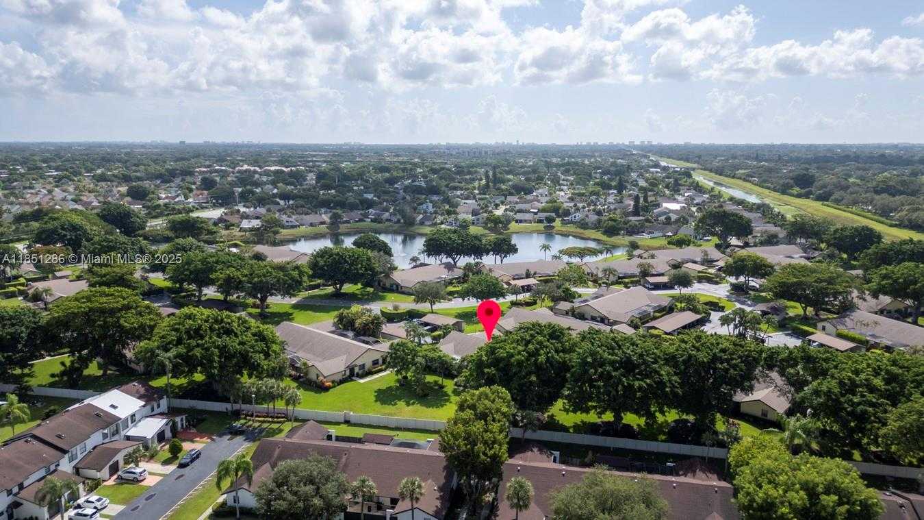 Small Image of 23393 BARLAKE DR, Boca Raton Number 43