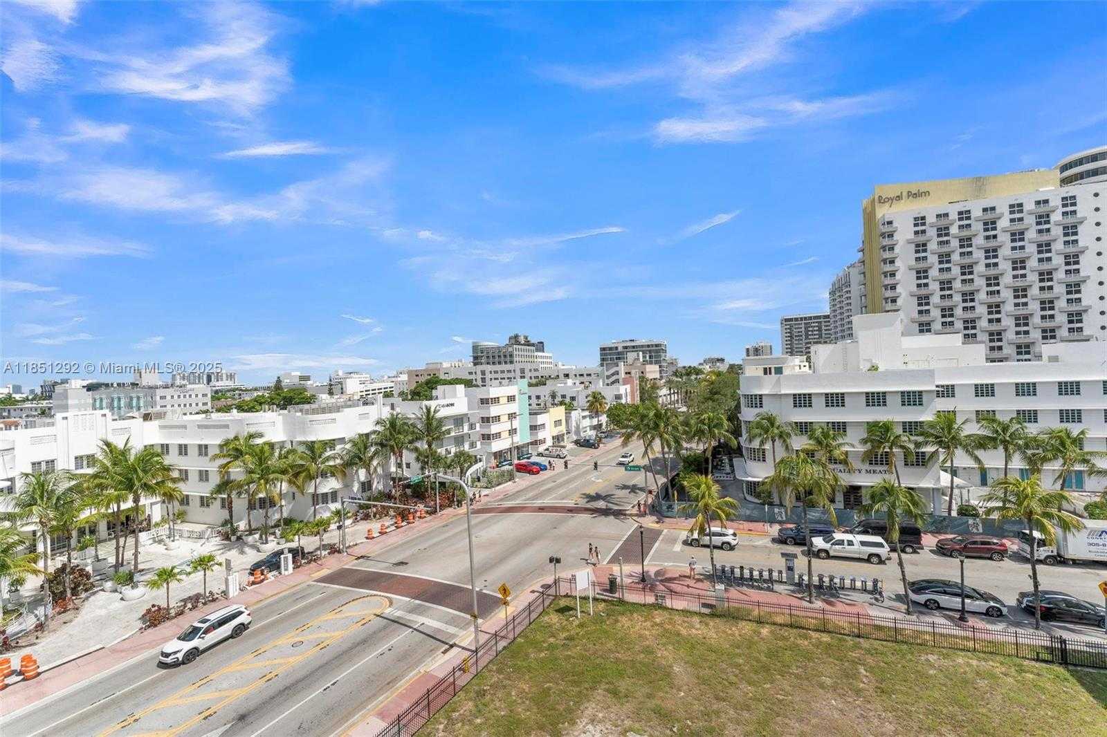 Small Image of 1437 COLLINS AVE #PH18, Miami Beach Number 29