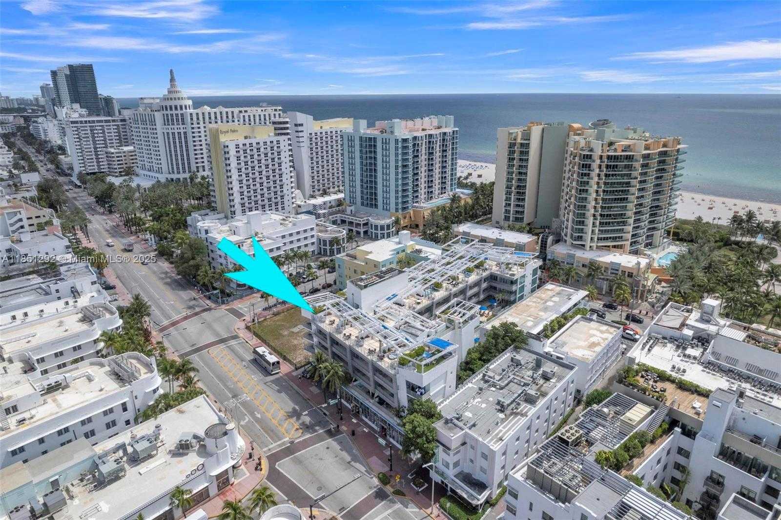 Small Image of 1437 COLLINS AVE #PH18, Miami Beach Number 33