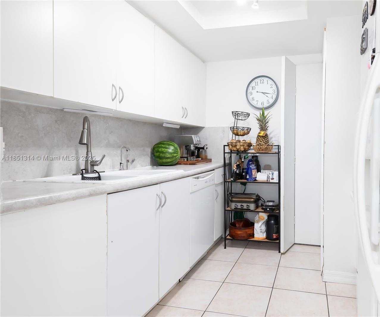 Small Image of 2475 NORTH WEST 16TH ST RD #518, Miami Number 11