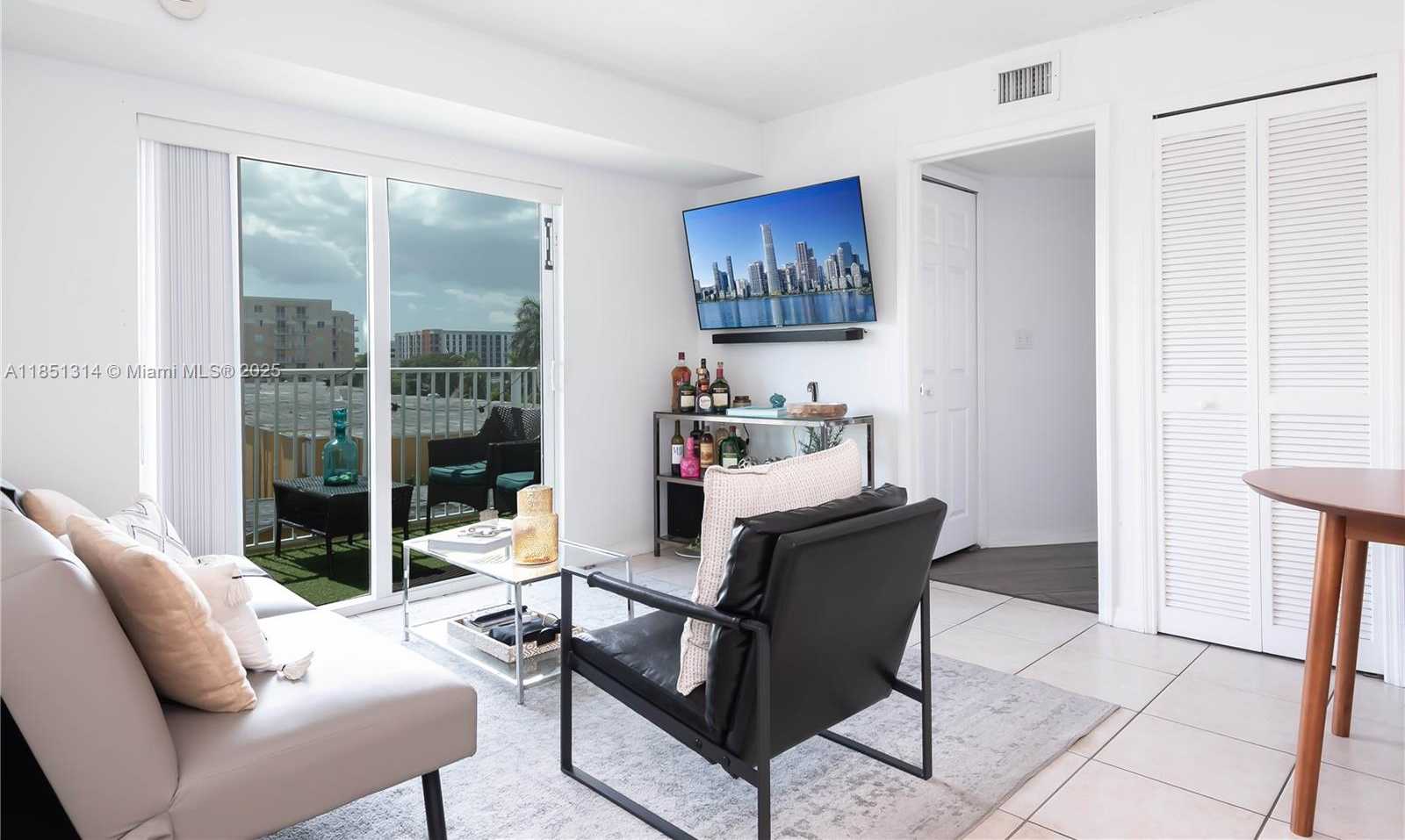 Small Image of 2475 NORTH WEST 16TH ST RD #518, Miami Number 14