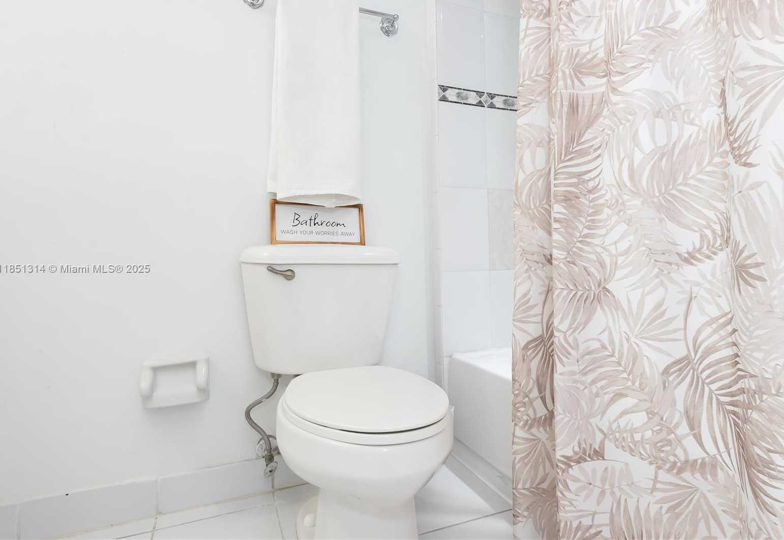 Small Image of 2475 NORTH WEST 16TH ST RD #518, Miami Number 29