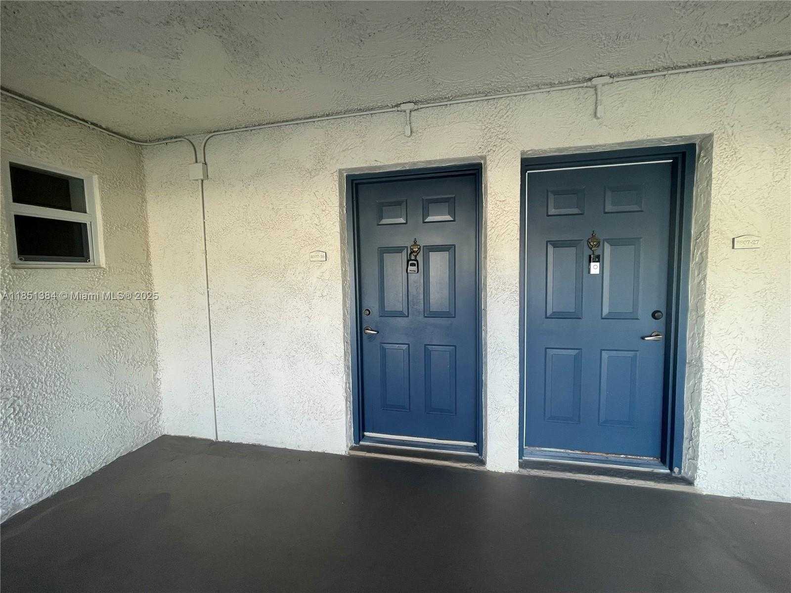 Small Image of 8607 SOUTH WEST 68TH CT #26, Pinecrest Number 3