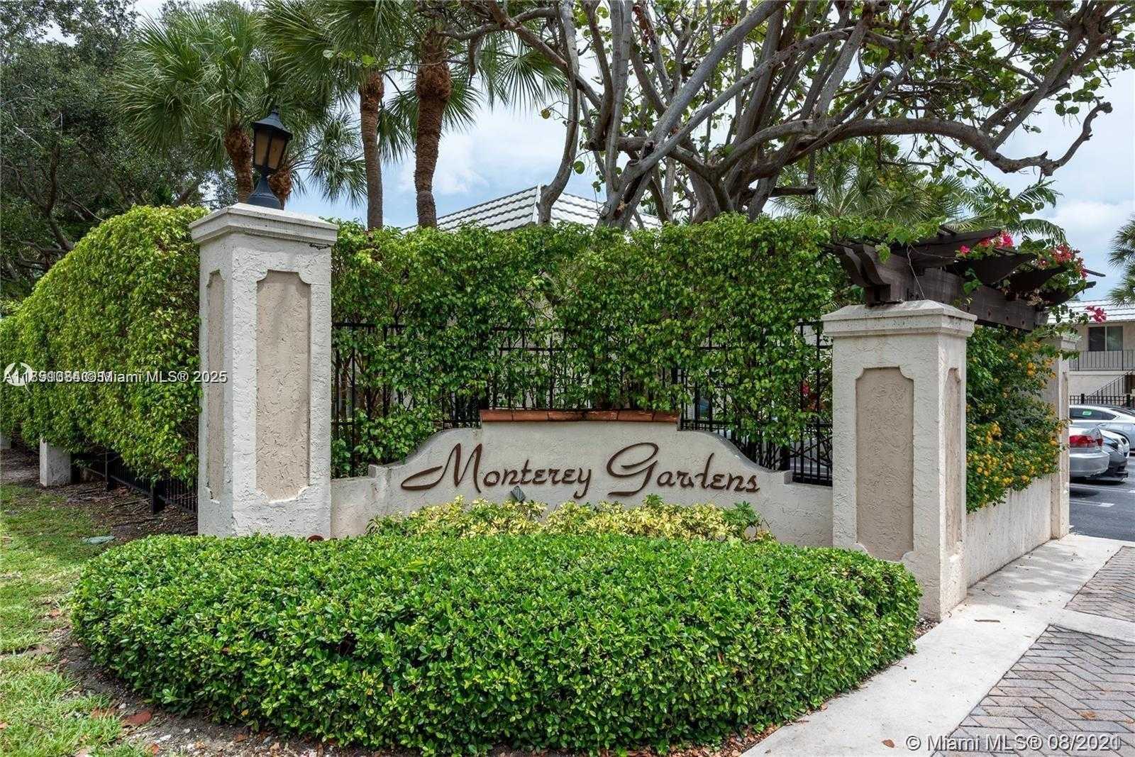 Small Image of 8607 SOUTH WEST 68TH CT #26, Pinecrest Number 4