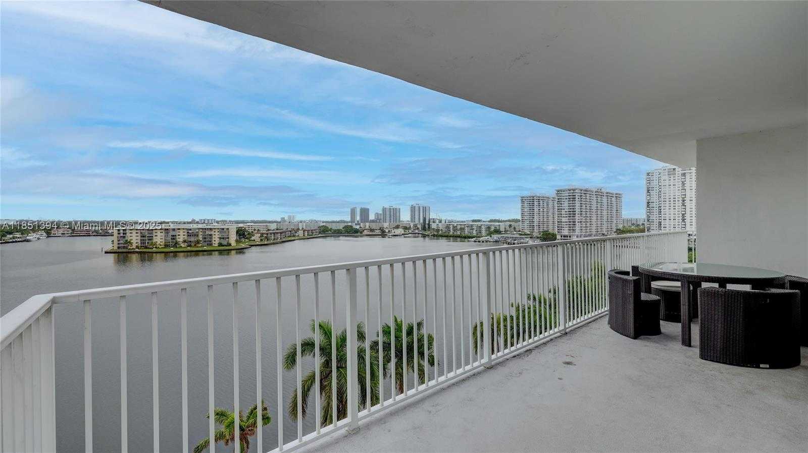 Small Image of 2851 NORTH EAST 183RD ST #817E, Aventura Number 13