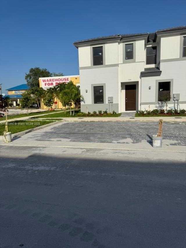 Small Image of 1037 NORTH WEST 1, Florida City Number 2