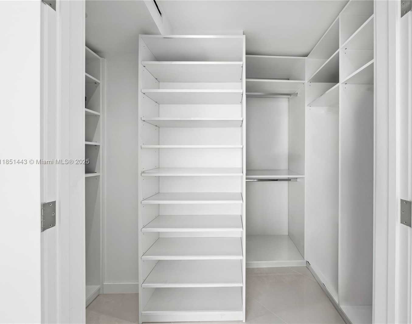 Small Image of 999 BRICKELL BAY DR #904, Miami Number 16