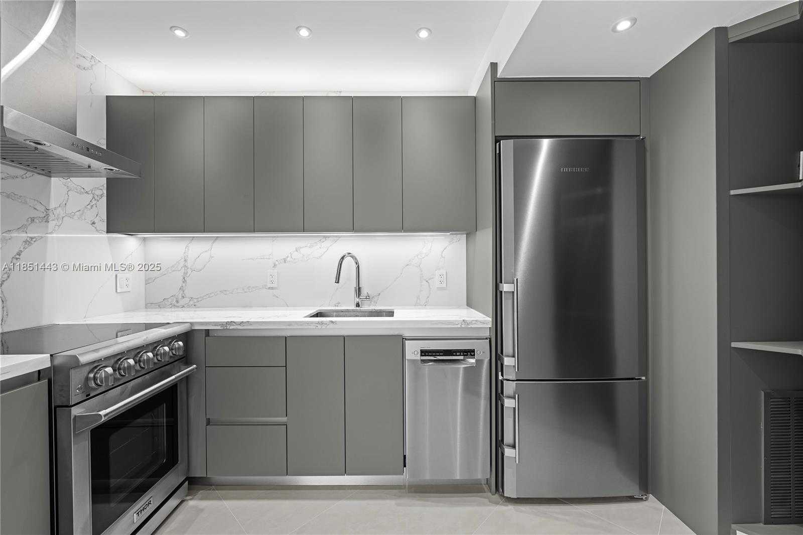 Small Image of 999 BRICKELL BAY DR #904, Miami Number 6
