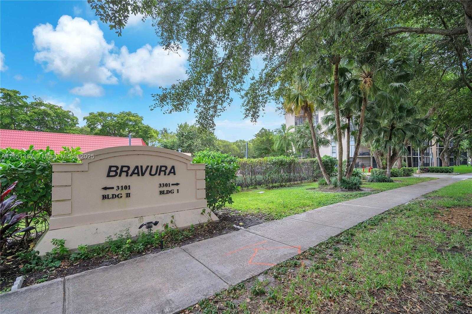 Small Image of 3301 NORTH COUNTRY CLUB DR #309, Aventura Number 11