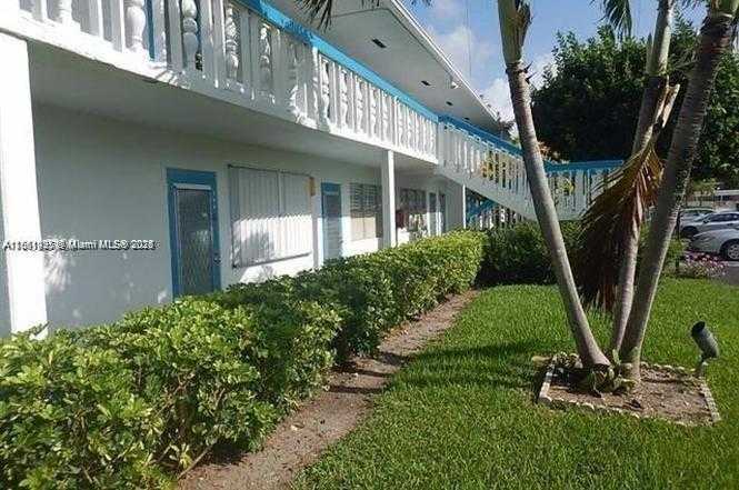Small Image of 186 VENTNOR L #186, Deerfield Beach Number 13