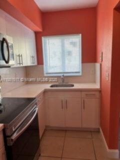 Small Image of Miami Number 14
