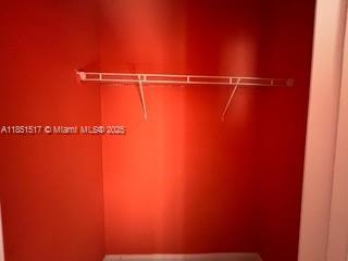 Small Image of Miami Number 8