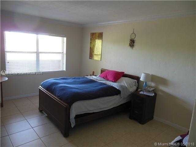 Small Image of 1205 MARIPOSA AVE #416, Coral Gables Number 6