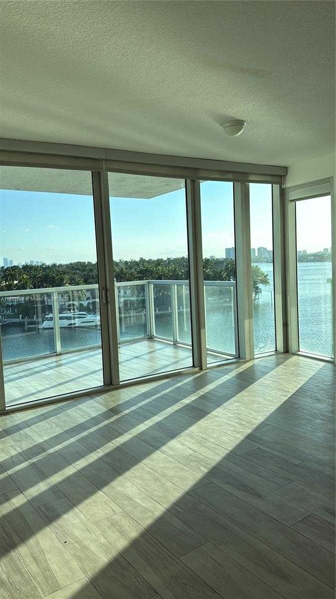 Small Image of 6700 INDIAN CREEK DR #707, Miami Beach Number 20