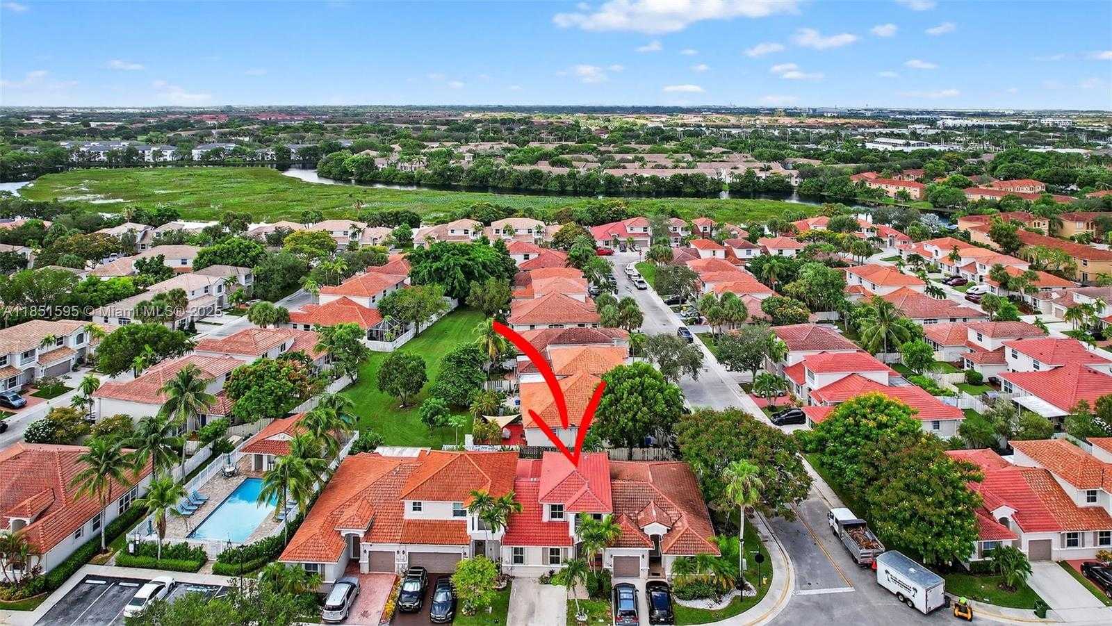 Small Image of 13174 NORTH WEST 9TH CT, Pembroke Pines Number 44