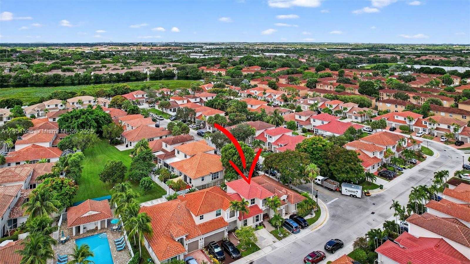 Small Image of 13174 NORTH WEST 9TH CT, Pembroke Pines Number 45