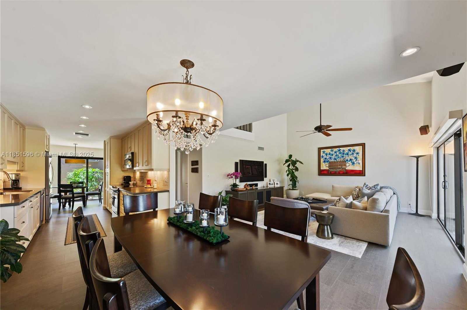 Small Image of 303 SAINT ANDREWS RD #19-68, Hollywood Number 19