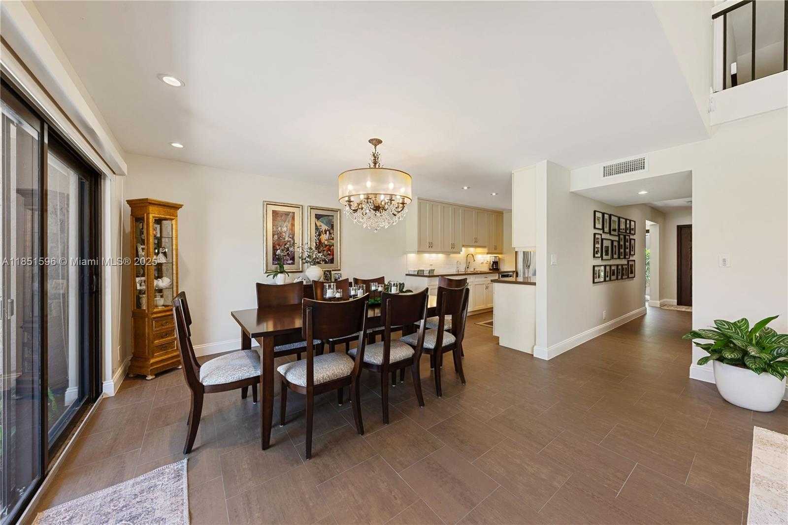 Small Image of 303 SAINT ANDREWS RD #19-68, Hollywood Number 20