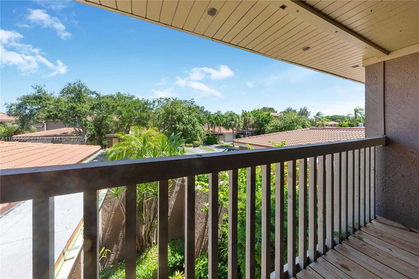 Small Image of 303 SAINT ANDREWS RD #19-68, Hollywood Number 28