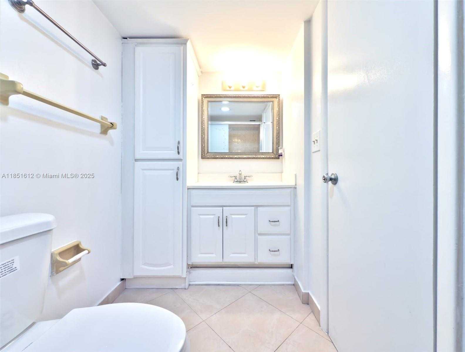 Small Image of 942 NORTH EAST 199TH ST #3B, Miami Number 13