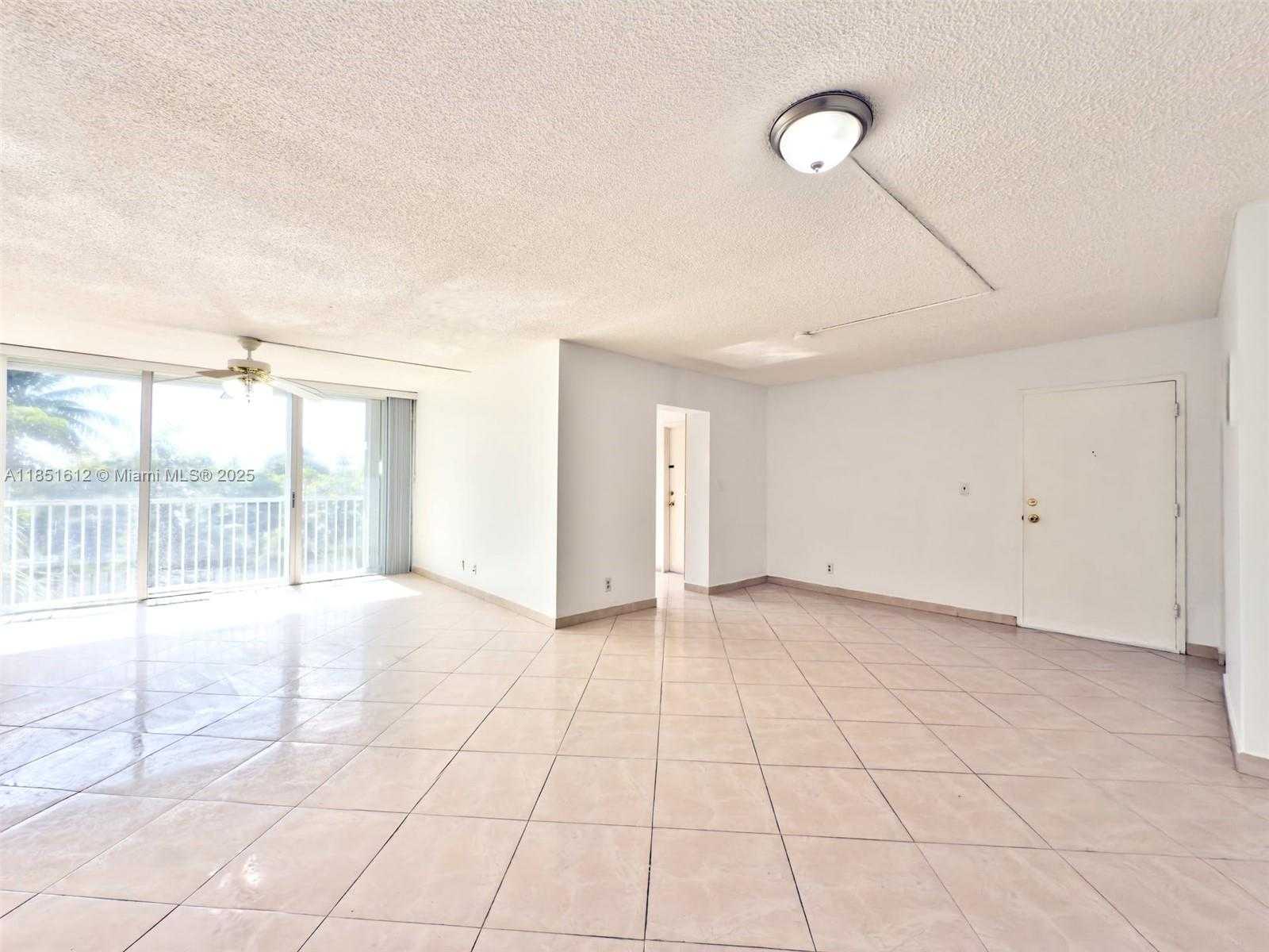 Small Image of 942 NORTH EAST 199TH ST #3B, Miami Number 2