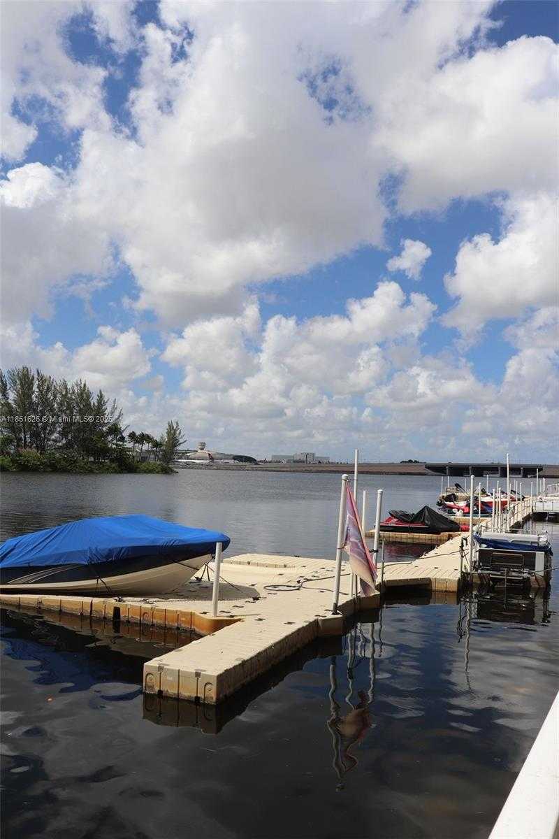 Small Image of 5091 NORTH WEST 7TH ST #711, Miami Number 22