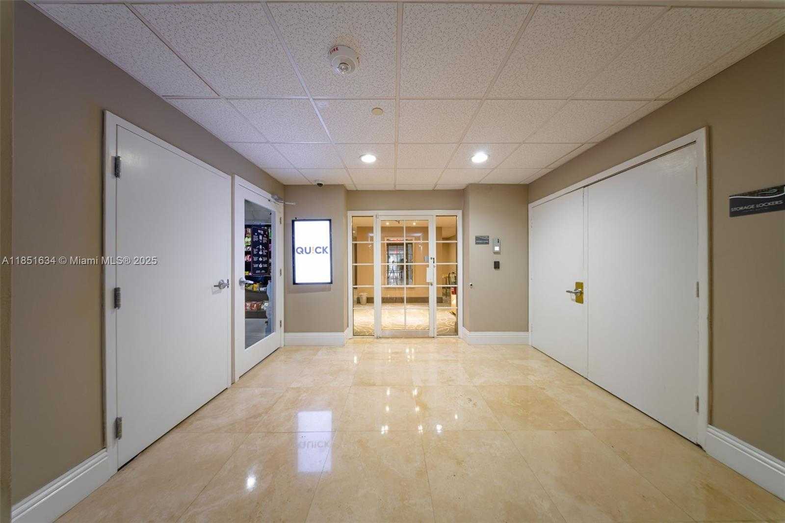 Small Image of 770 CLAUGHTON ISLAND DR #409, Miami Number 35