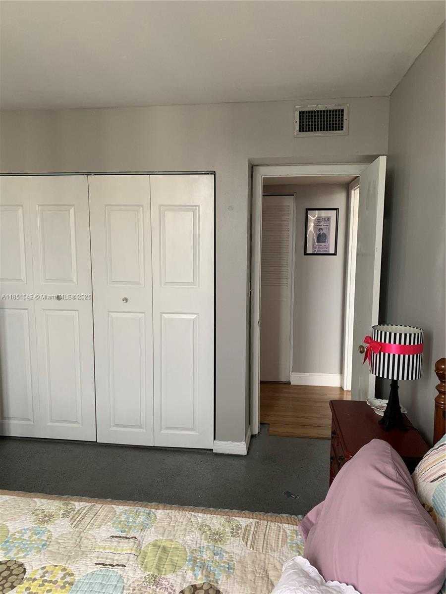 Small Image of 2025 NORTH EAST 164TH ST #808, North Miami Beach Number 10