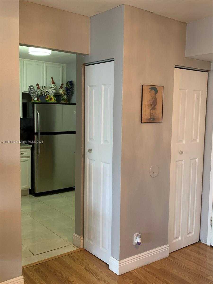 Small Image of 2025 NORTH EAST 164TH ST #808, North Miami Beach Number 17