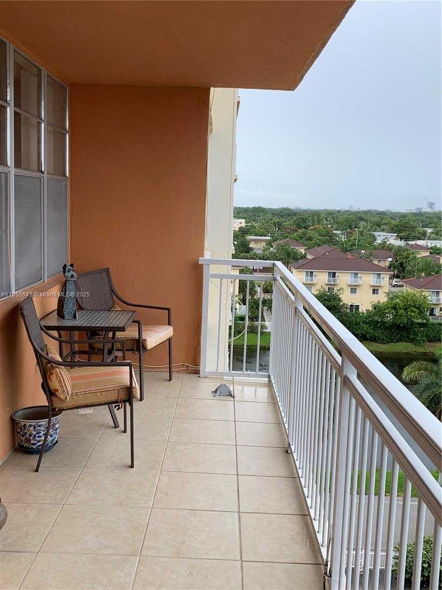 Small Image of 2025 NORTH EAST 164TH ST #808, North Miami Beach Number 23