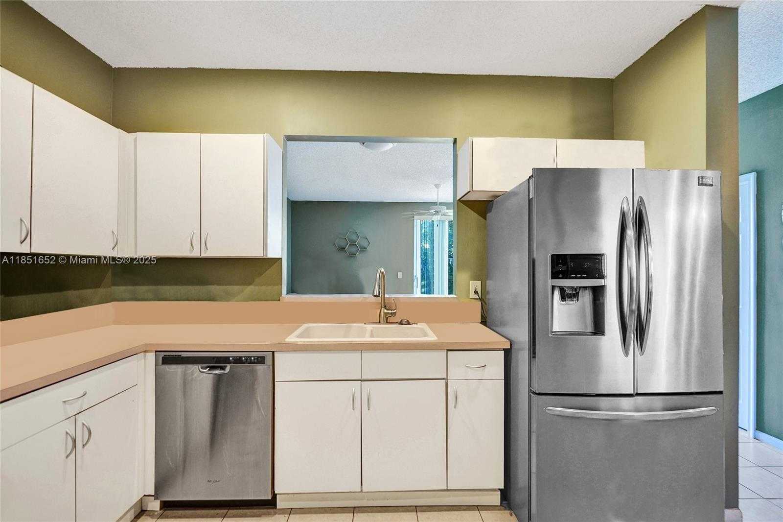 Small Image of 9056 NORTH WEST 55TH CT, Sunrise Number 4