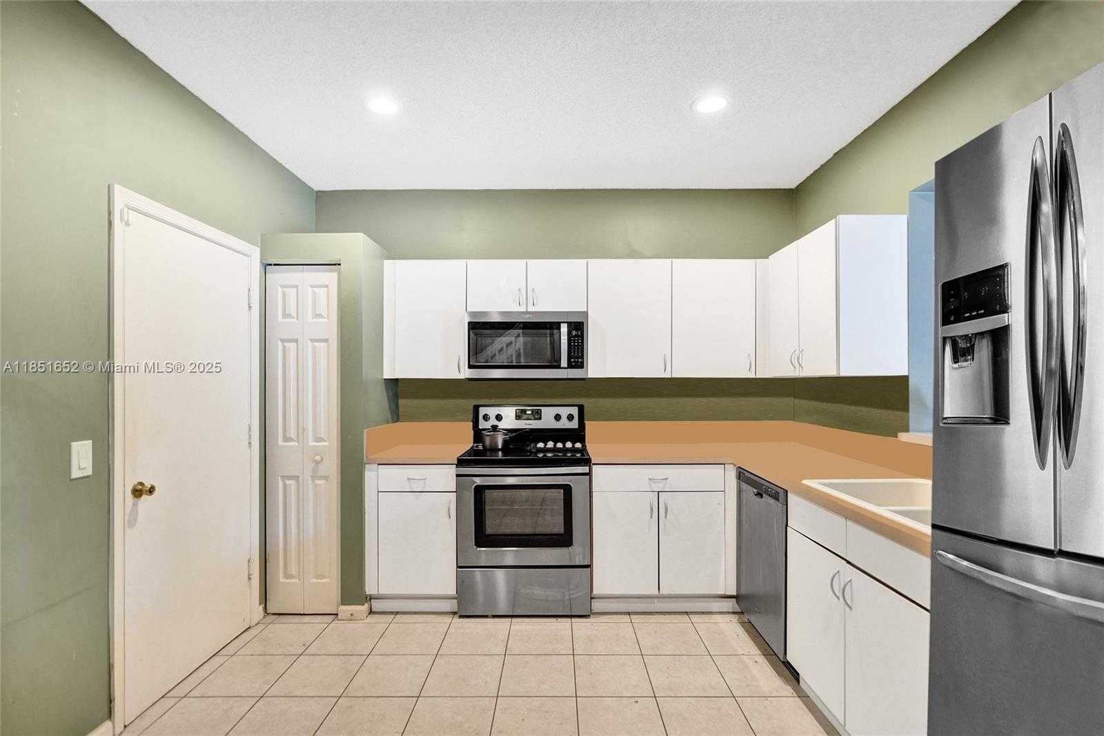 Small Image of 9056 NORTH WEST 55TH CT, Sunrise Number 5