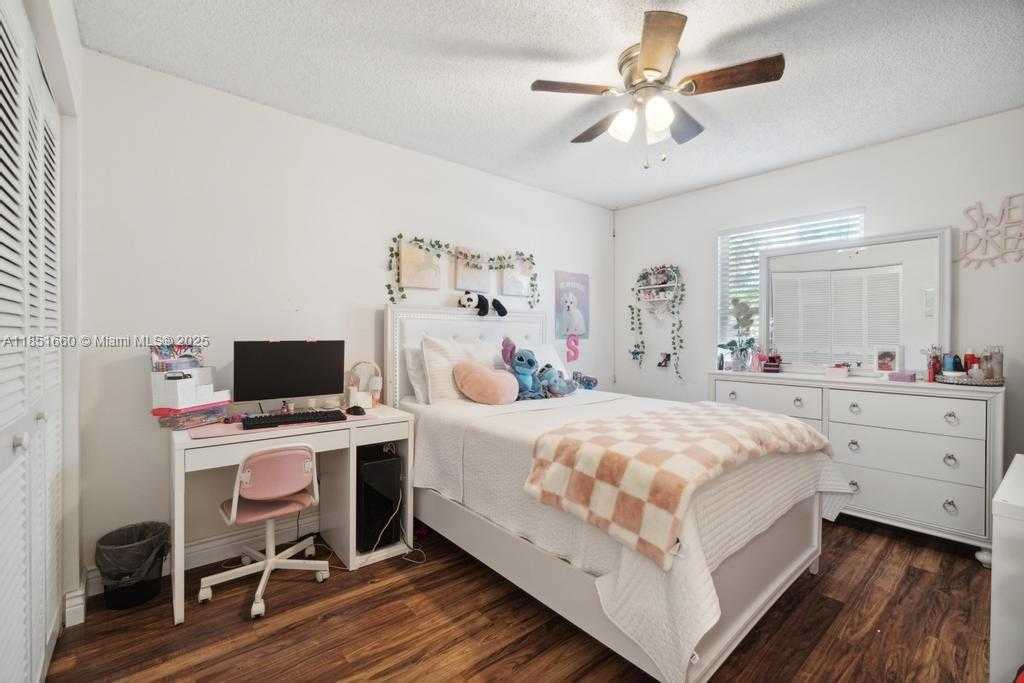 Small Image of 3659 NORTH WEST 91ST LN, Sunrise Number 17
