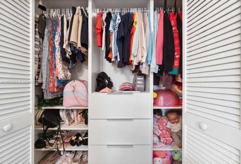 Small Image of 3659 NORTH WEST 91ST LN, Sunrise Number 19