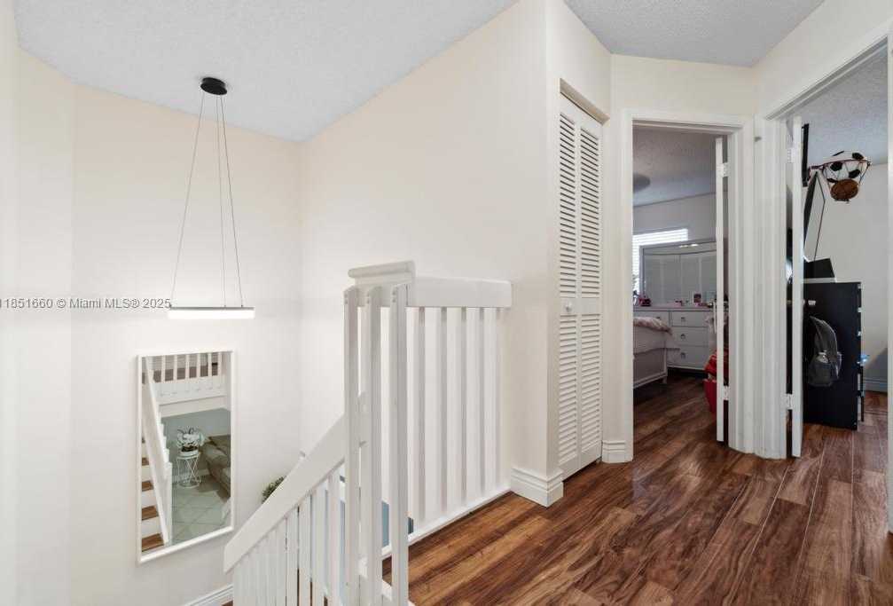 Small Image of 3659 NORTH WEST 91ST LN, Sunrise Number 23
