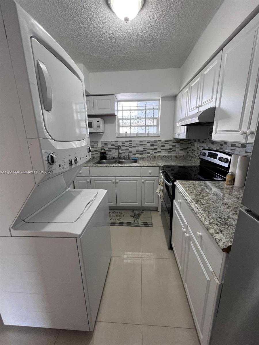 Small Image of 2496 SOUTH WEST 17TH AVE #5301, Miami Number 13