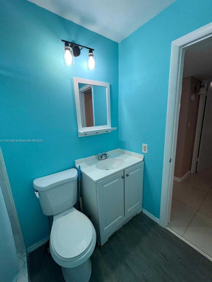 Small Image of 2496 SOUTH WEST 17TH AVE #5301, Miami Number 16