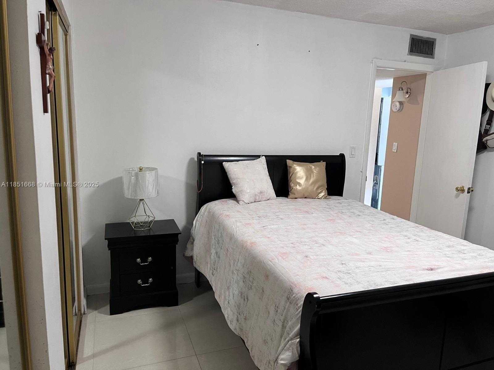 Small Image of 2496 SOUTH WEST 17TH AVE #5301, Miami Number 18