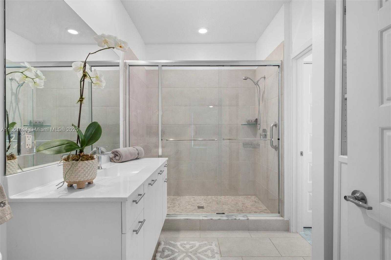 Small Image of 4636 NORTH WEST 84TH AVE #43, Doral Number 11
