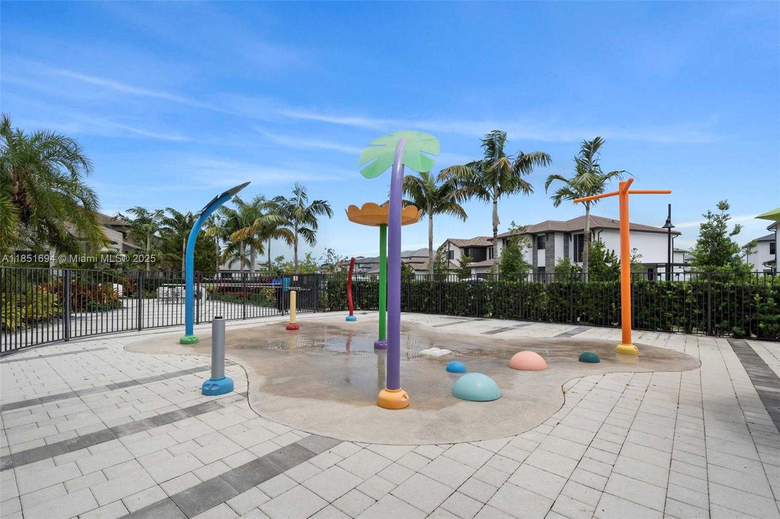 Small Image of 4636 NORTH WEST 84TH AVE #43, Doral Number 40
