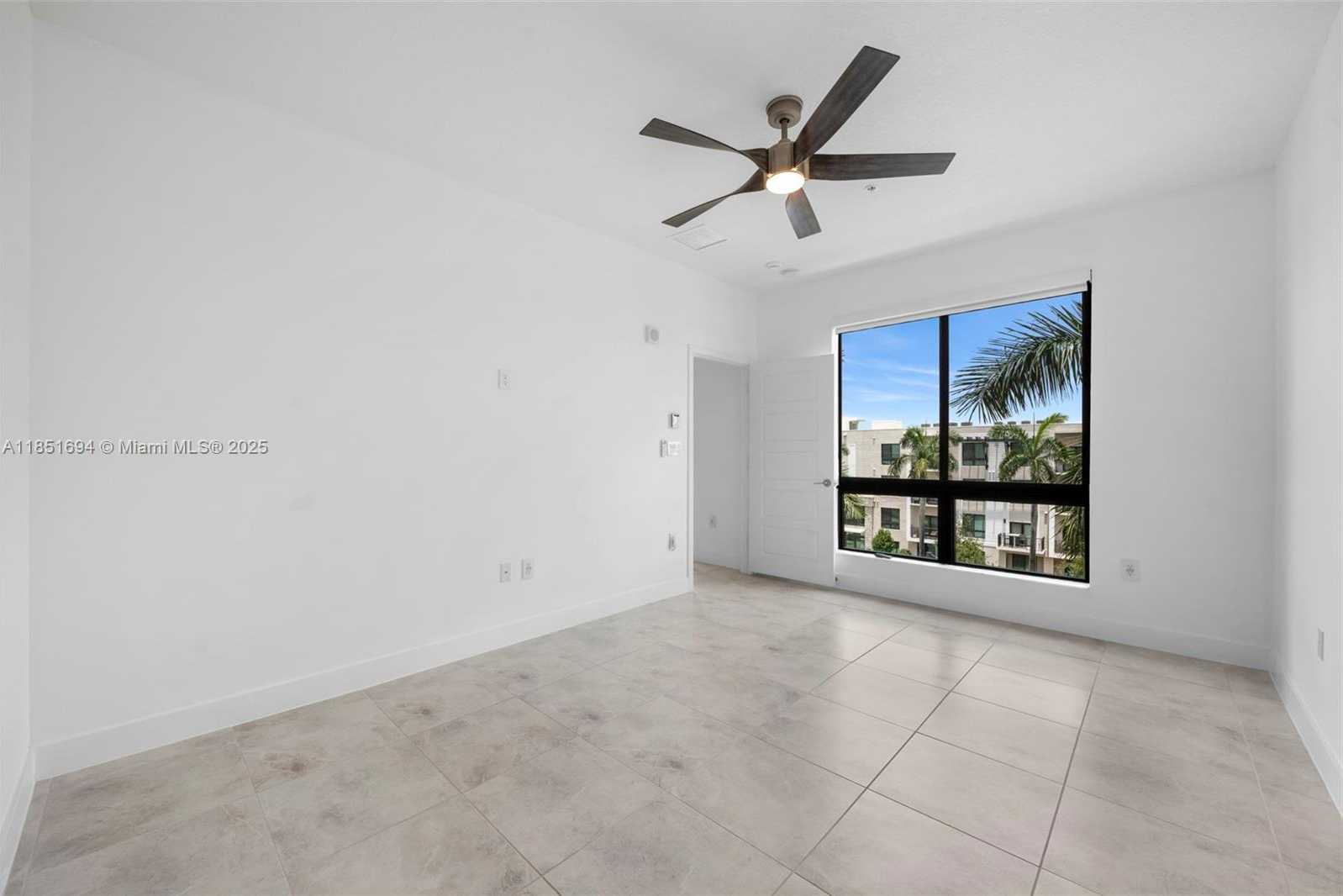 Small Image of 4636 NORTH WEST 84TH AVE #43, Doral Number 7