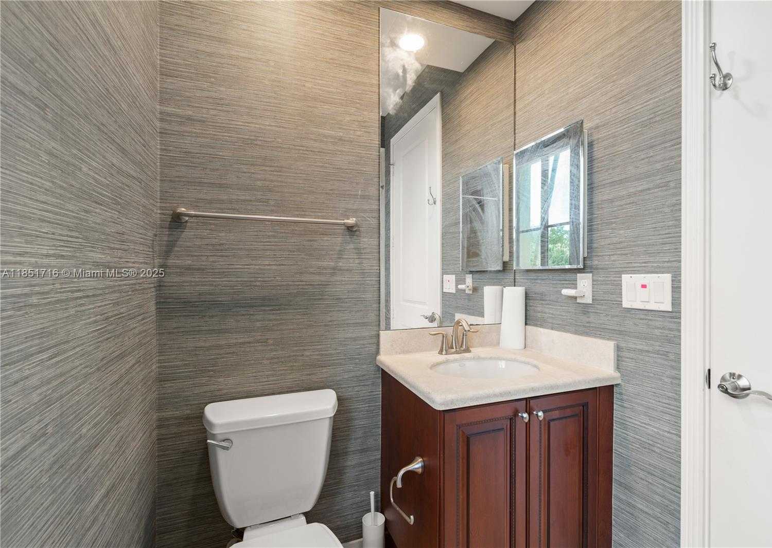 Small Image of 3055 NORTH WEST 126TH AVE #107, Sunrise Number 35