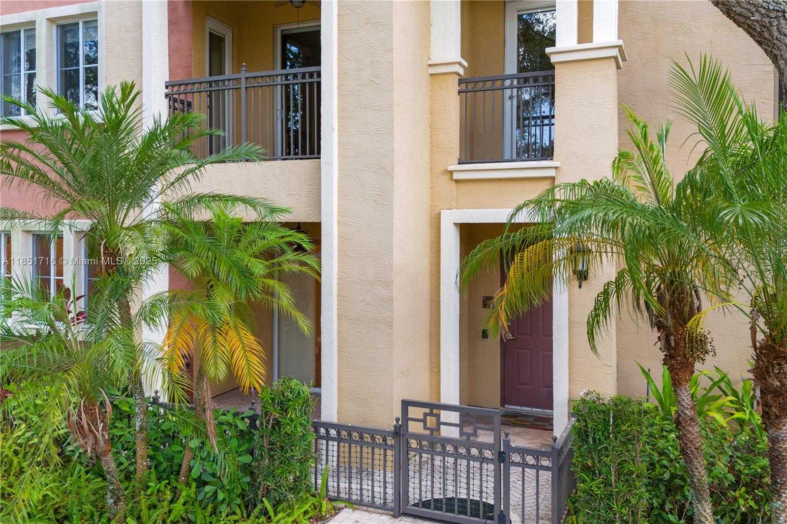 Small Image of 3055 NORTH WEST 126TH AVE #107, Sunrise Number 4