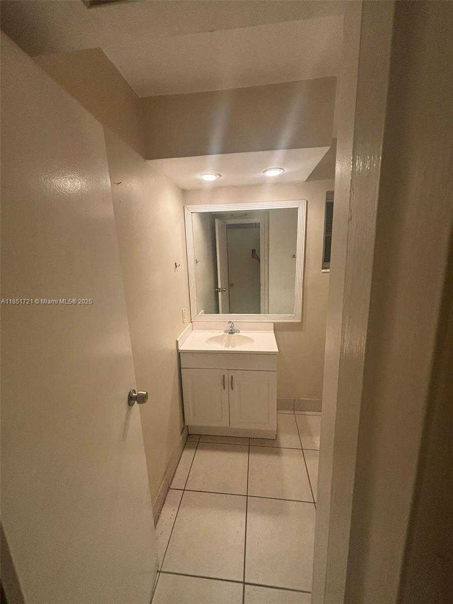 Small Image of 7370 SOUTH WEST 82ND ST #E217, Miami Number 11